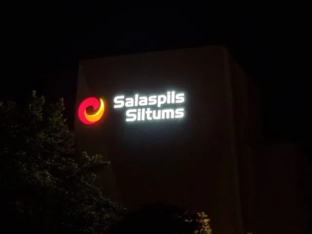 Gaismas reklāmas — RETINA 19